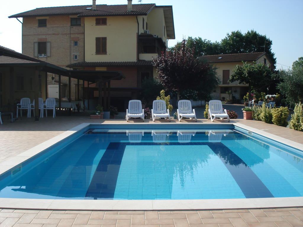 Bed & Breakfast Ciancaleoni Ривоторто Экстерьер фото